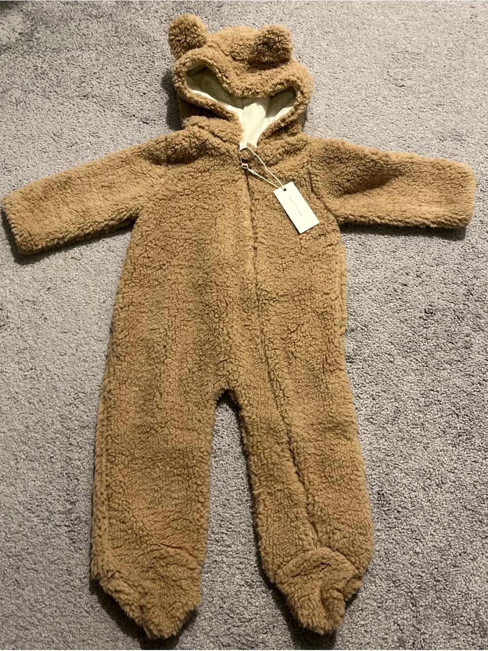 Quincy Mae Beige Bear Jumpsuit Size 6-12 months -NWT